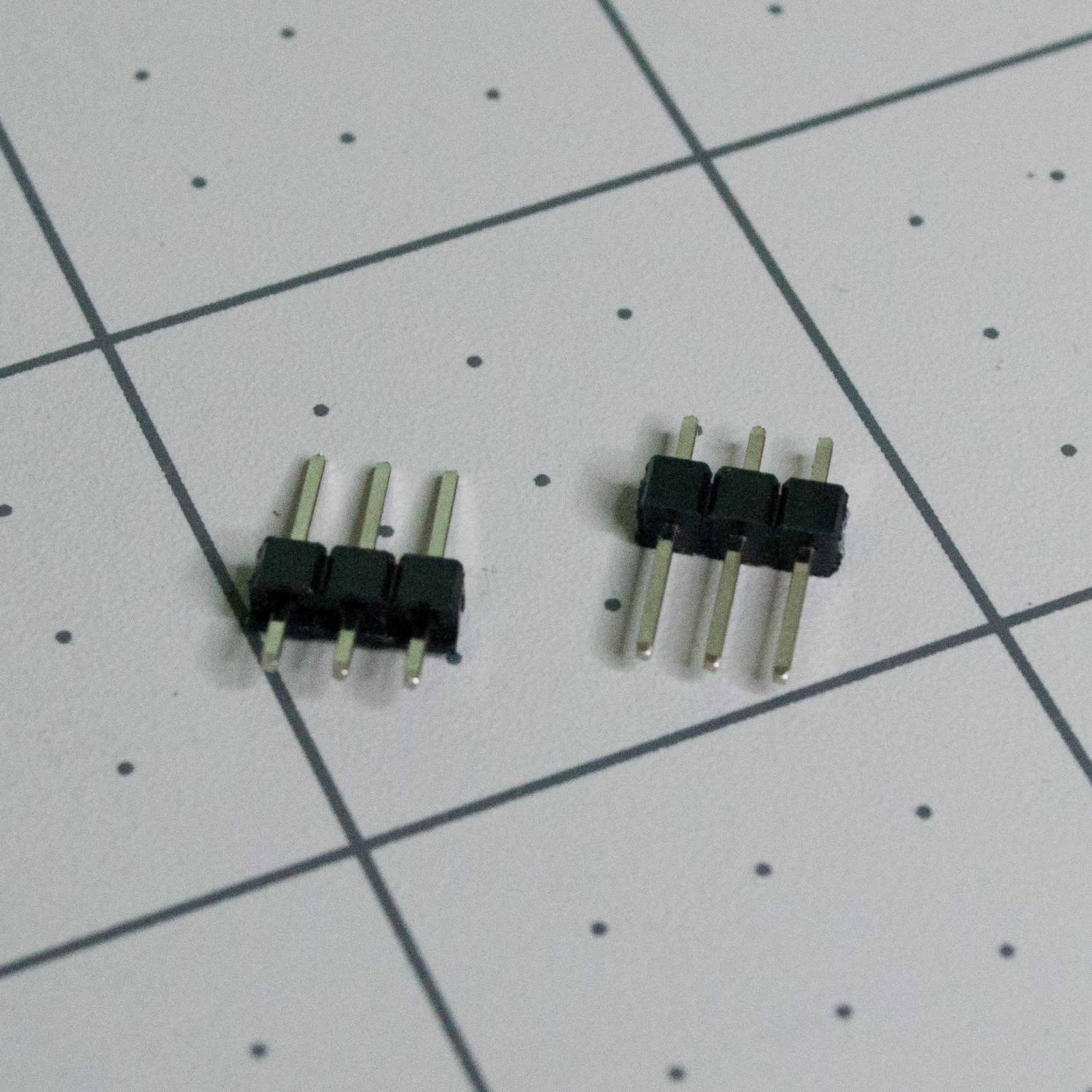 3-pin male header connectors for VintageScale electronics.